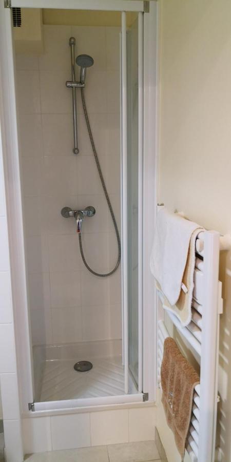 Appartamento Studio hyper-centre Cabourg 50 mètres de la plage Esterno foto